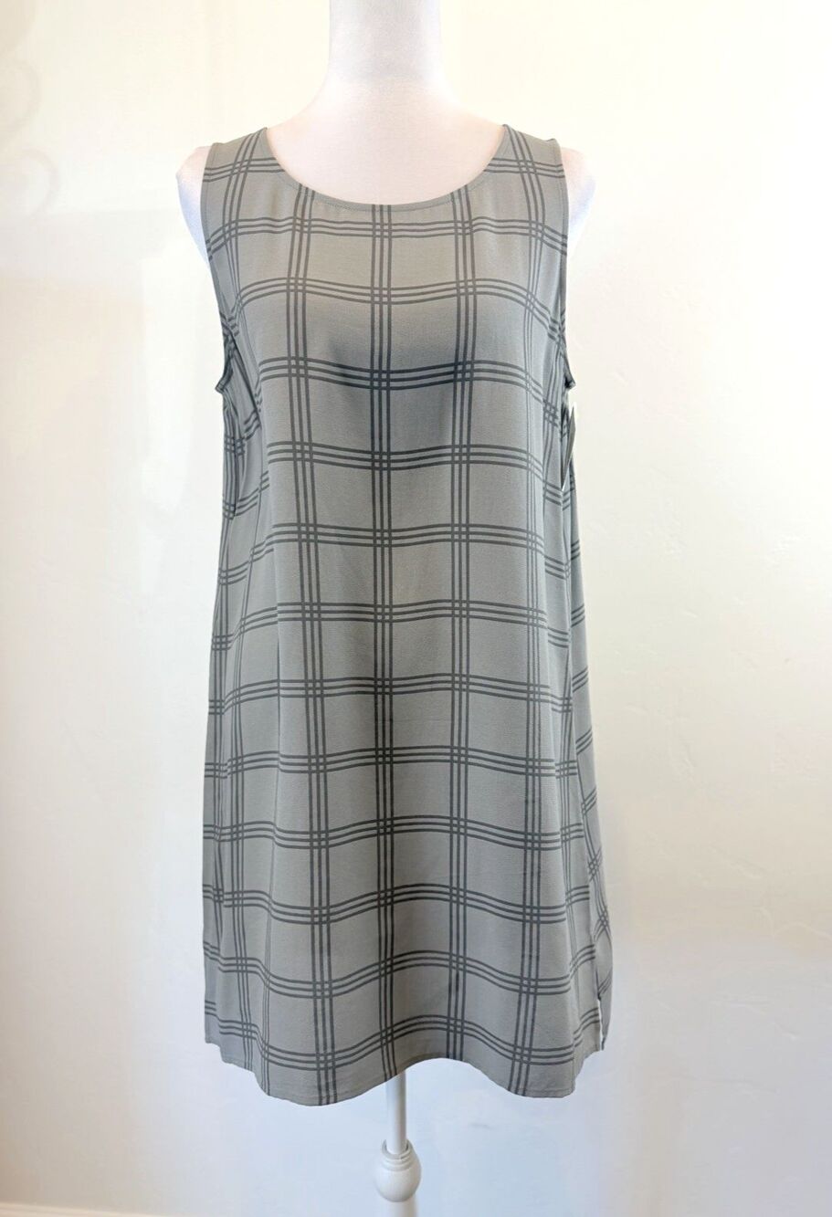 Eileen Fisher Women’s S/P Gray Plaid Sleeveless Silk Tunic Top Long Relaxed Fit - Picture 2 of 9